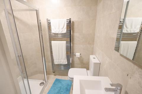 undefined, High Street, Central, Stratford-upon-Avon, CV37