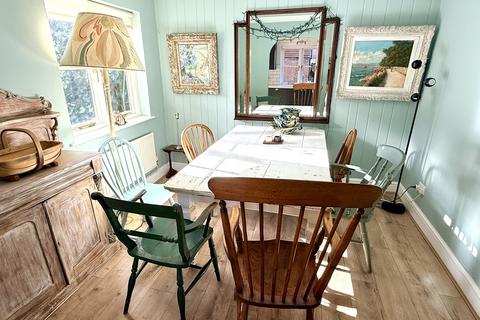 undefined, Jarretts Close, Rye TN31