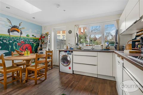 undefined, High Street, Knaphill, Woking, Surrey, GU21
