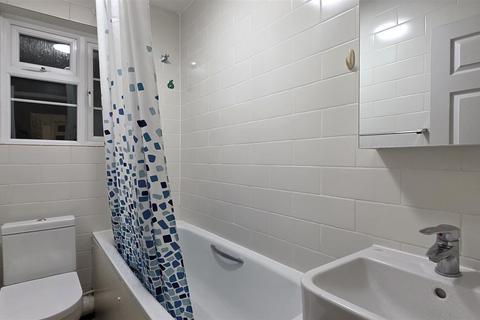 1 bedroom apartment to rent, Granville Road, North Finchley, N12