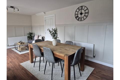 4 bedroom detached house for sale, Messham Close, Broughton, CH4