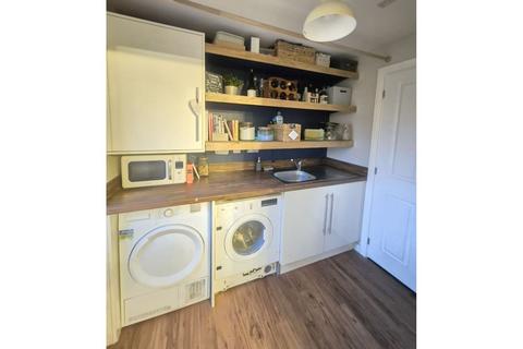 4 bedroom detached house for sale, Messham Close, Broughton, CH4