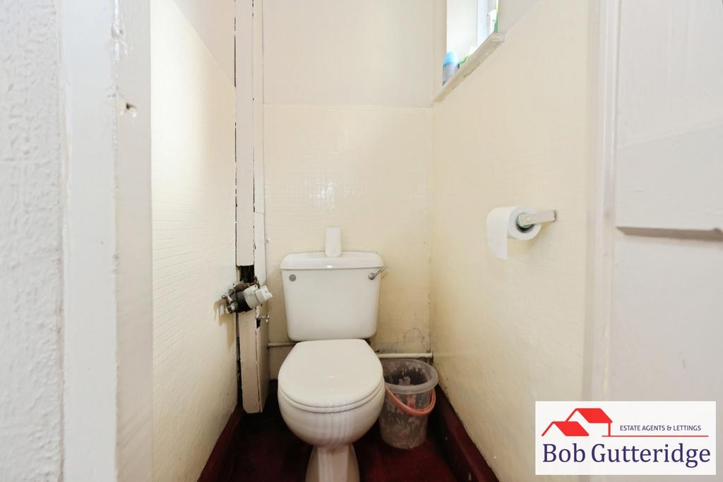 Downstairs wc