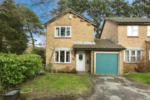 3 bedroom detached house for sale, Harbourne Gardens, Southampton, SO18