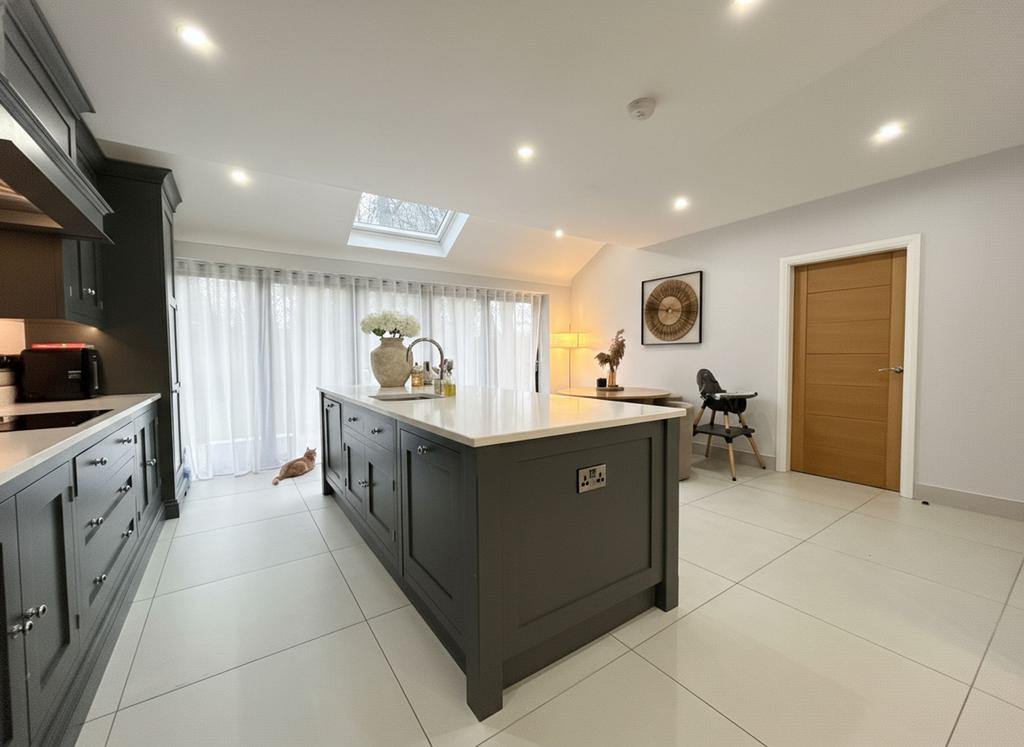 Kitchen/Diner/Lounge