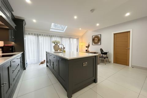 undefined, Belfry View, Manchester M28