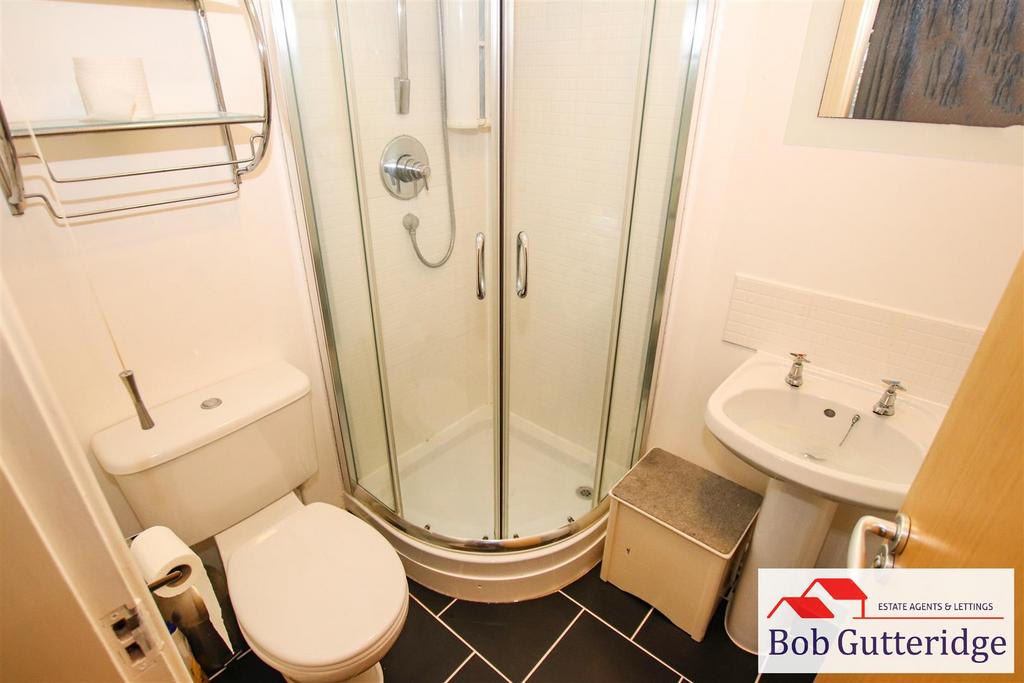 En suite shower room