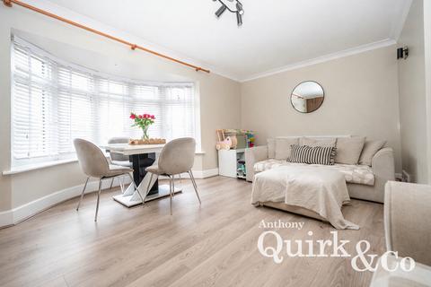 2 bedroom detached bungalow for sale, Church Parade, Canvey Island, SS8