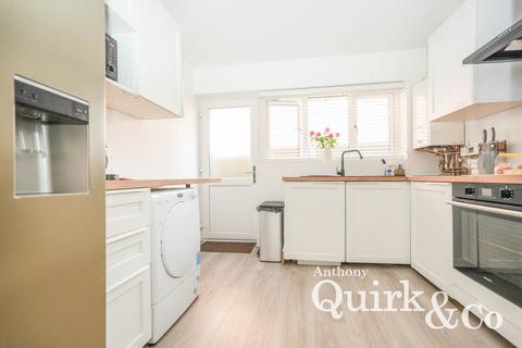 2 bedroom detached bungalow for sale, Church Parade, Canvey Island, SS8