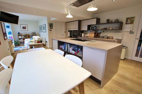 undefined, Weston Way, Northampton NN3