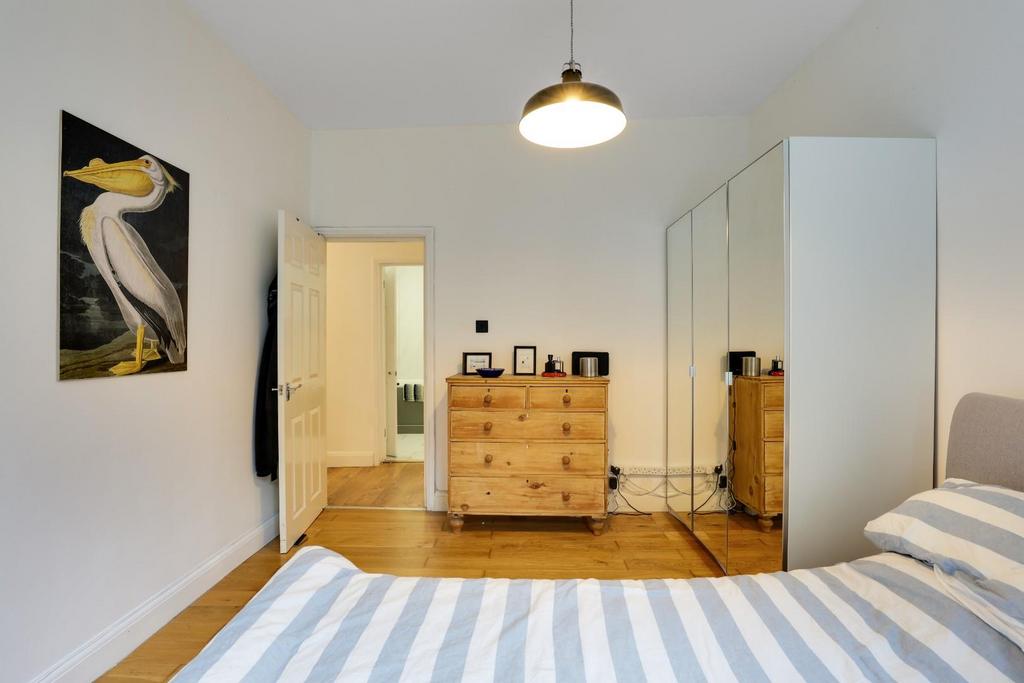 02-46e3 JHProp World - 3, 7 Sydenham Avenue - 25.jpg