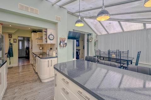 undefined, Balfour Road, Queens Park, Northampton NN2