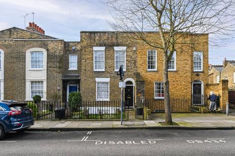 undefined, London E3