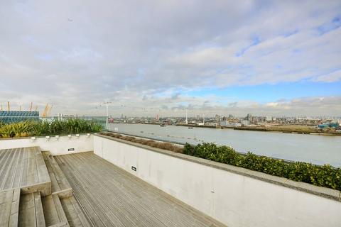 1 bedroom flat for sale, Barge Walk, Greenwich, London, SE10
