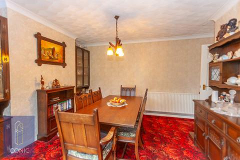 3 bedroom semi-detached house for sale, Spixworth Road, Old Catton, Norwich