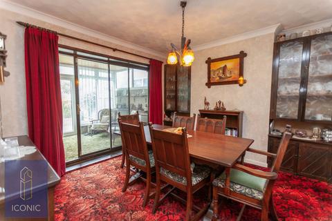 3 bedroom semi-detached house for sale, Spixworth Road, Old Catton, Norwich