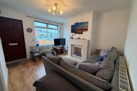 2 bedroom terraced house for sale, Cardigan Road, Hull, HU3 6XD