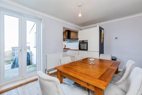 2 bedroom terraced house for sale, Onslow Road, Rochester, ME1