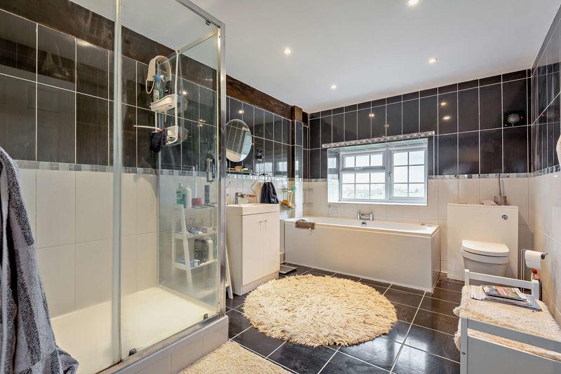 Bedroom One En-suite