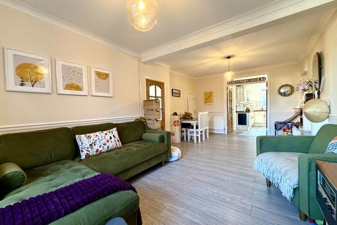 3 bedroom end of terrace house for sale, Abercanaid, Merthyr Tydfil CF48