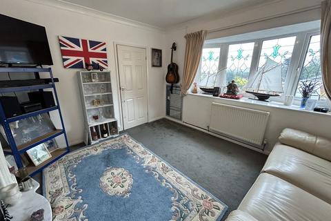 3 bedroom detached house for sale, Kenneth Avenue, Colwyn Bay