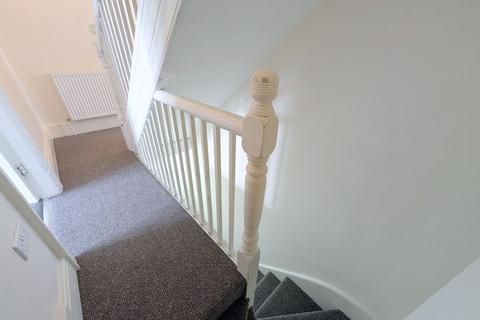 undefined, To Let - King Street, Southport Town Centre - Three Bedroom Apartment