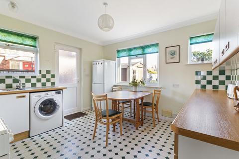 undefined, Barker Close, Chichester