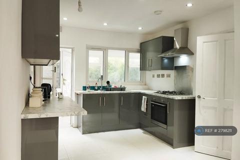 undefined, Derwent Road, Birmingham, B30