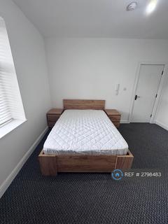 1 bedroom in a house share to rent, Little Lever, Little Lever, Bolton, BL3
