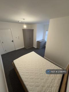 1 bedroom in a house share to rent, Little Lever, Little Lever, Bolton, BL3