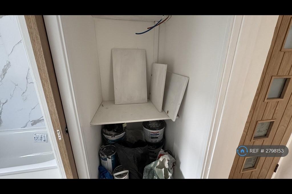 Dishwasher Cubby