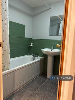 undefined, Seven Sisters, London, N15