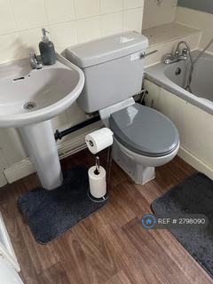 Studio to rent, Armley Ridge Road, Leeds, LS12