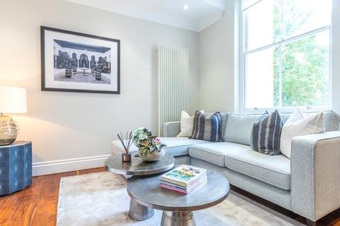 1 bedroom apartment to rent, Garden House, 86-92 Kensington Gardens Square