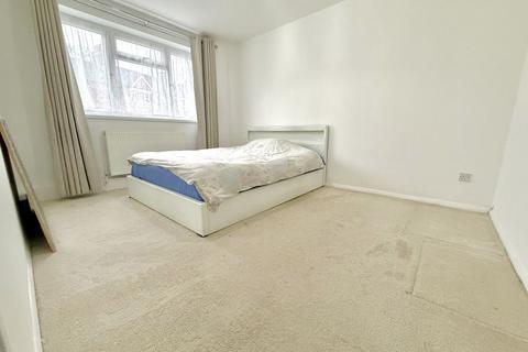 undefined, Chiltern Road, Dunstable