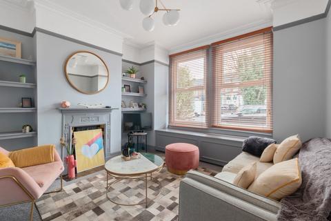 Merton Road, Southfields, SW18
