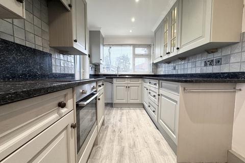 2 bedroom semi-detached bungalow for sale, Hope Road, Southampton SO30