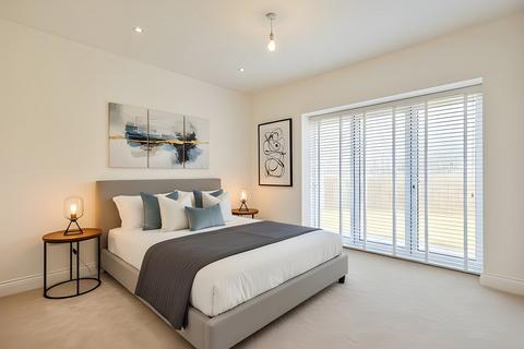 undefined, Chalkwell Avenue, Westcliff-on-Sea, SS0