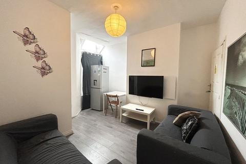 undefined, Mackenzie Road, Salford