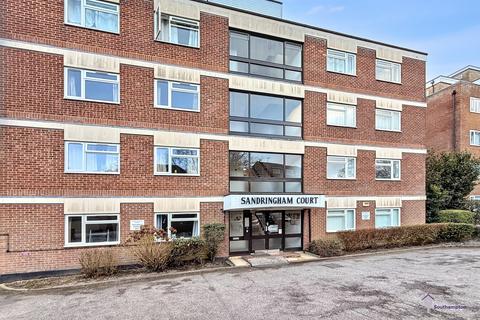 2 bedroom flat for sale, Winn Road, SO17 1EN