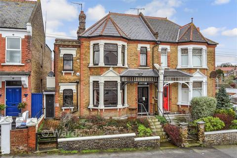 3 bedroom semi-detached house for sale, Queens Road, Broadstairs CT10