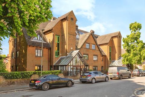 2 bedroom ground floor flat for sale, Mountfield Road, London, N3