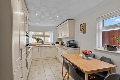 3 bedroom detached bungalow for sale, Pendula Road, Wisbech, Cambs, PE13 3RR