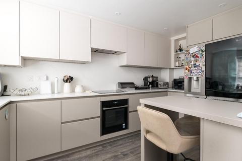 4 bedroom semi-detached house for sale, Eagle Farm South, Milton Keynes MK17