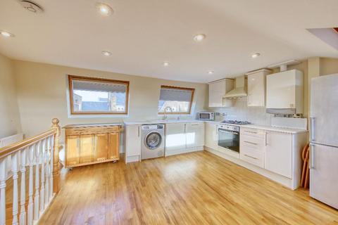 2 bedroom flat to rent, Sherbrooke Road, Fulham, SW6 7HU