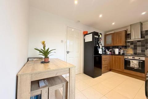 2 bedroom end of terrace house for sale, Whitwell Close, Barton Hills, Luton, Bedfordshire, LU3 4BS