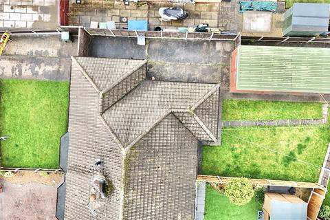 undefined, Woodend, Pensby, Wirral, CH61