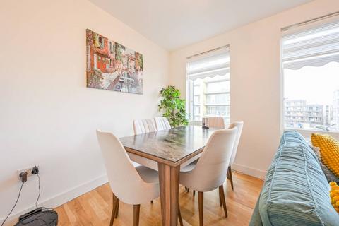 3 bedroom flat for sale, Steevens Court, Tower Hamlets, London, E14