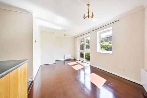 Maltings Place, Sands End, London, SW6