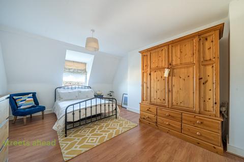 undefined, Enmore Road, London, SE25